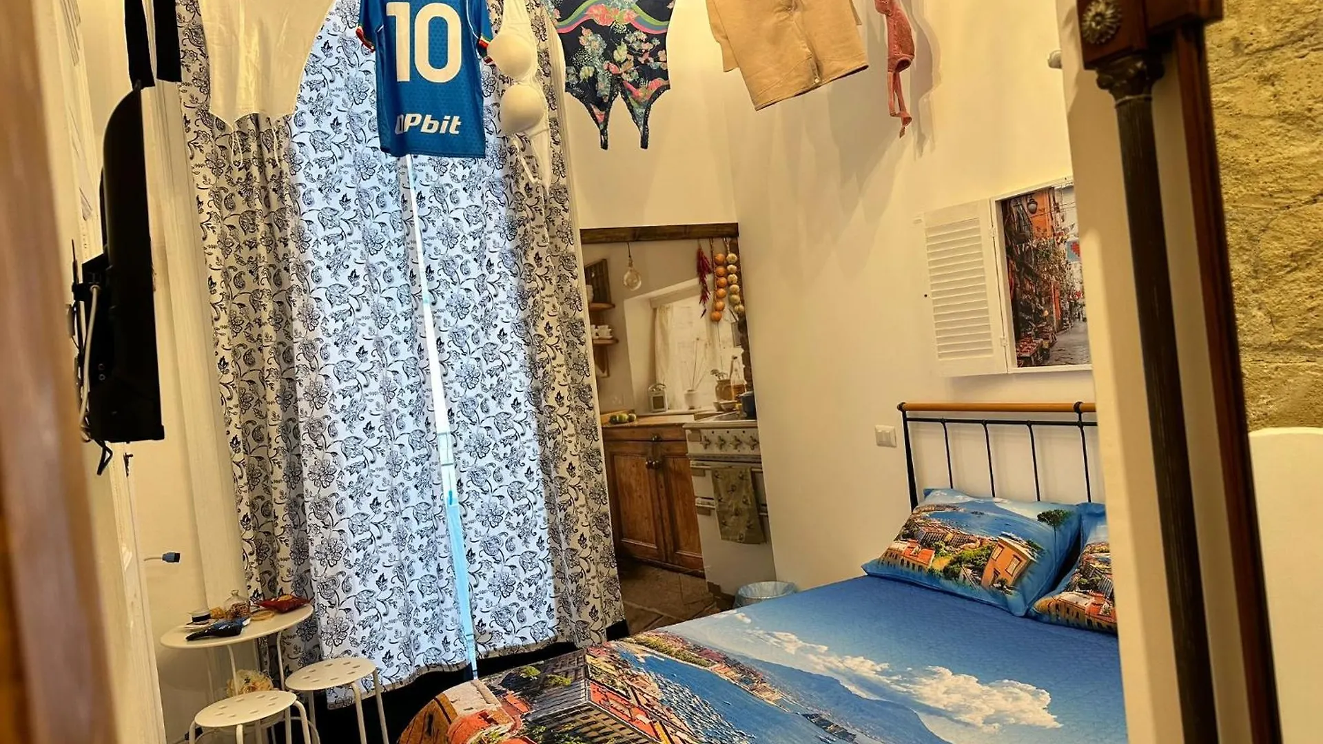 Alloggio in famiglia Appartamento La Casa Di Luale E Zoe Napoli